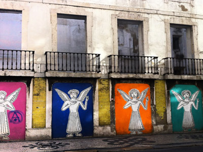 Street art tours - Lisbon City Break