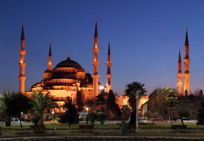 Istanbul Holidays - A Simple City Guide